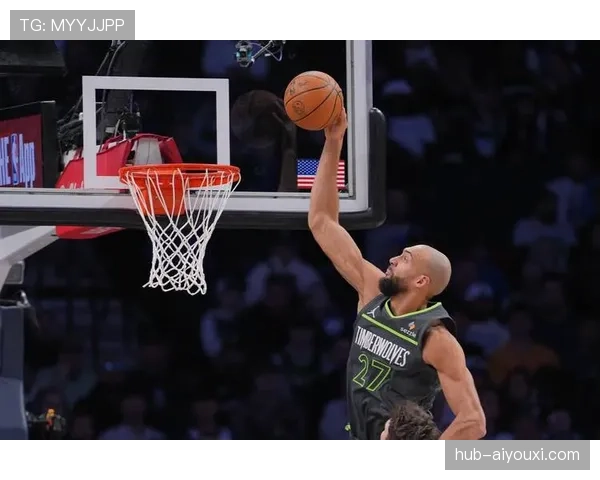 加里·特伦特三分命中率提升显著 拉开队内外线得分差距