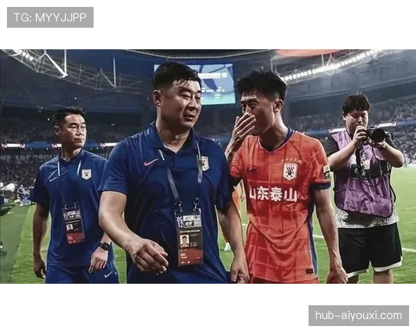 山东泰山防守体系崩盘，老将坐镇难掩整体混乱