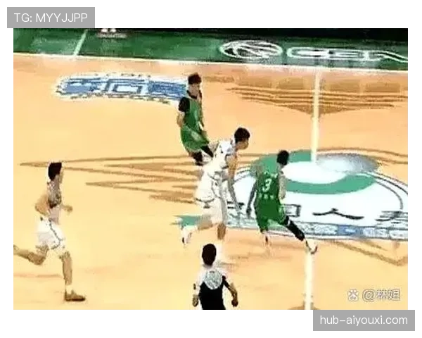 篮球比赛中回场违例的定义与判定标准是什么？